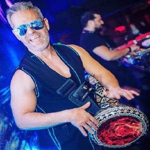Mr Gloss Bongos